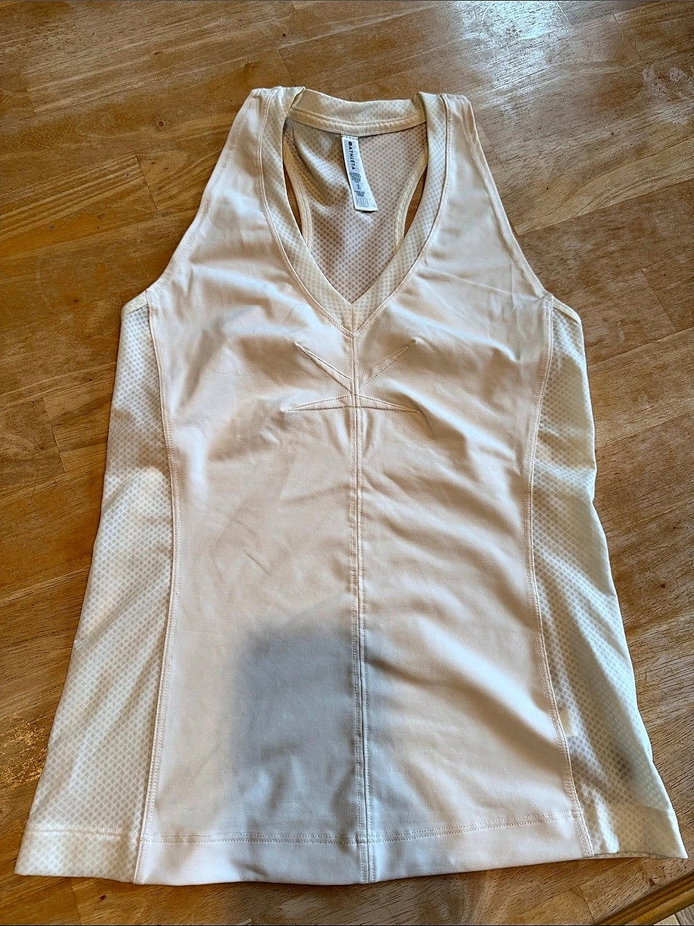 Athleta Allyson Felix Legend Tank V-Neck Athletic Tank XS